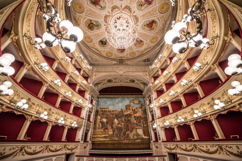 7d522e74cd8d89c99d31b31d009be8cb M